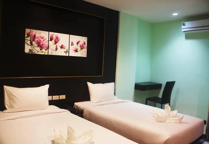 Лансака: Metro Hotel & Spa