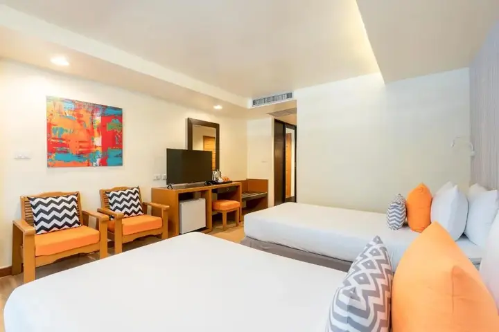 Паттайя: Отель Sunshine Hotel & Residences