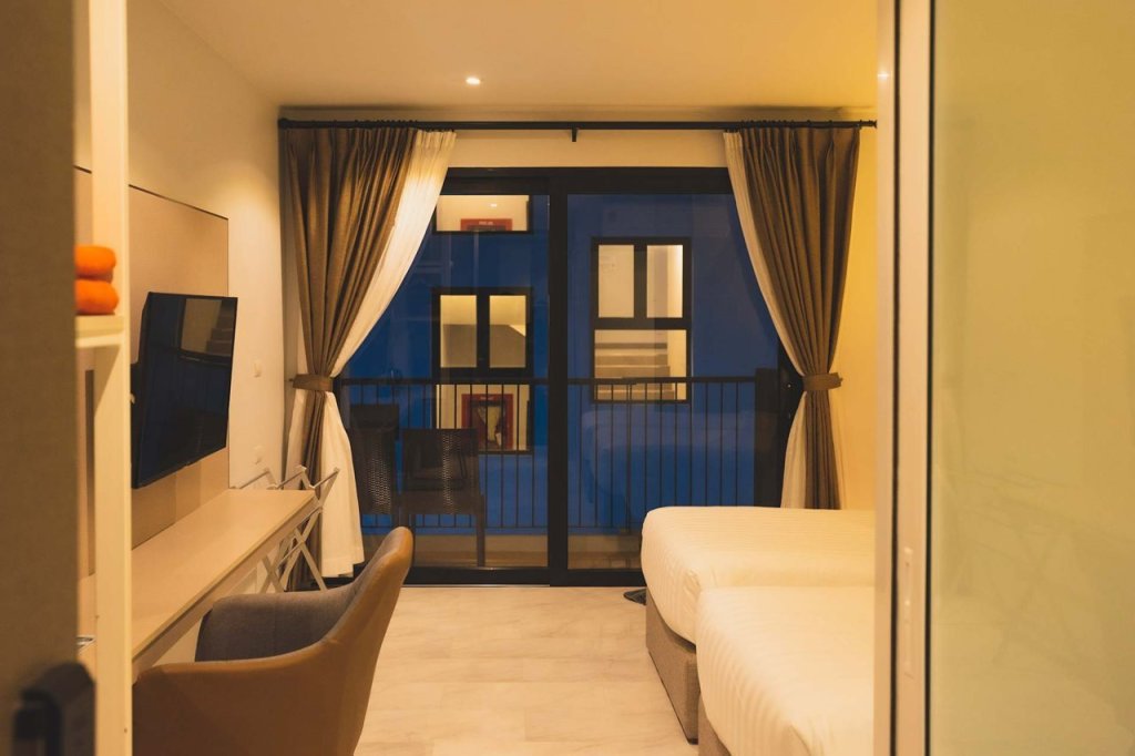 Тхаланг: Tour De Phuket Hotel