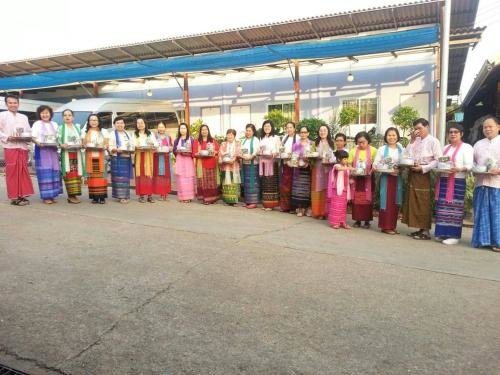 Пан Ван Ка: Baan Khun Mon Resort