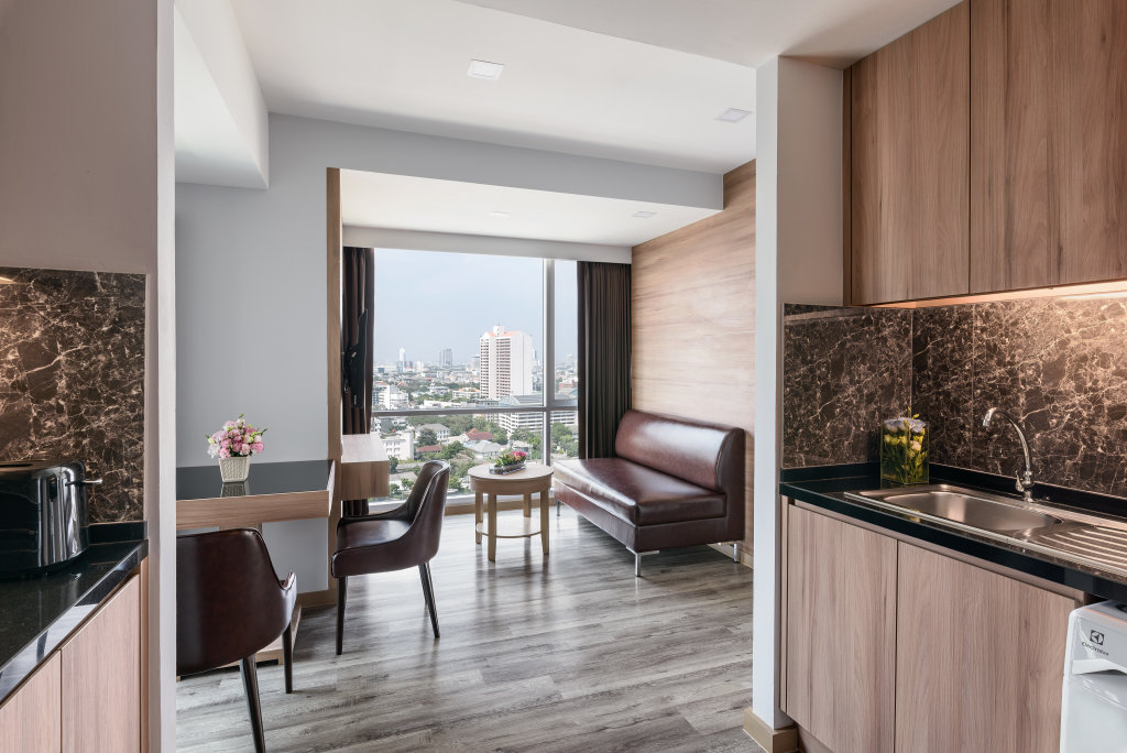 Бангкок: Adelphi Grande Sukhumvit