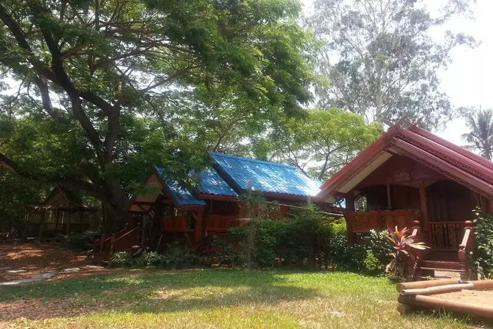 Кхлонг-Луанг: Ruenlookmai Resort