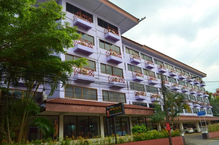 Накхонситхаммарат: Premier Hotel Nakhonsrithammarat