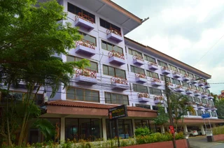 Накхонситхаммарат: Premier Hotel Nakhonsrithammarat