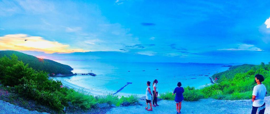 Ко-Лан: Koh Larn White House