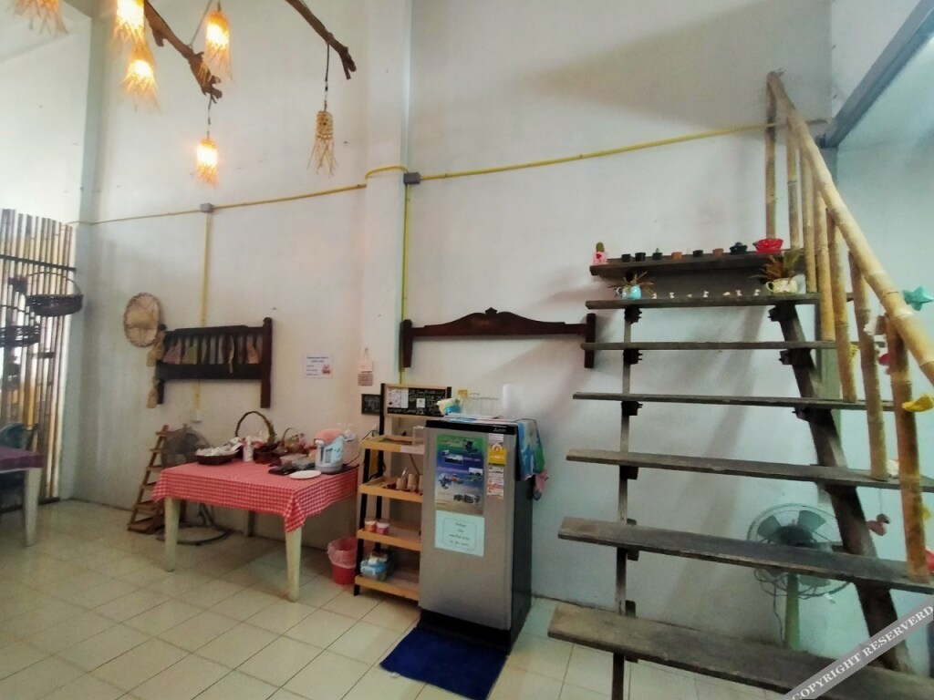 Чианг-Хан: Chill pill Hostel