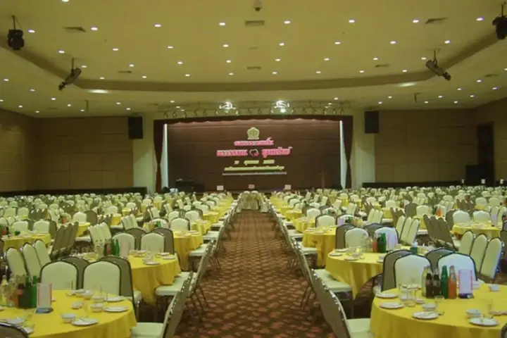 Бетонг: Grand Mandarin Betong Hotel (SHA Extra Plus)