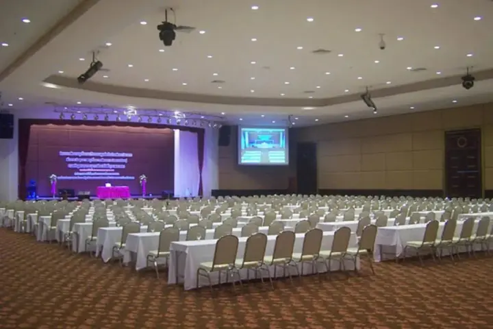 Бетонг: Grand Mandarin Betong Hotel (SHA Extra Plus)