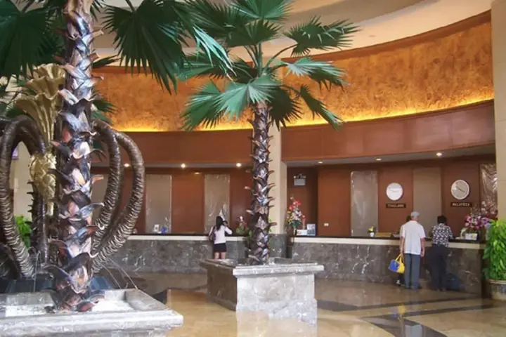 Бетонг: Grand Mandarin Betong Hotel (SHA Extra Plus)