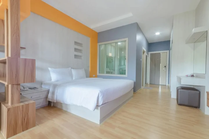 Сирача: Eastpana Hotel