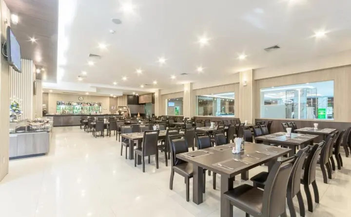 Сирача: Eastpana Hotel