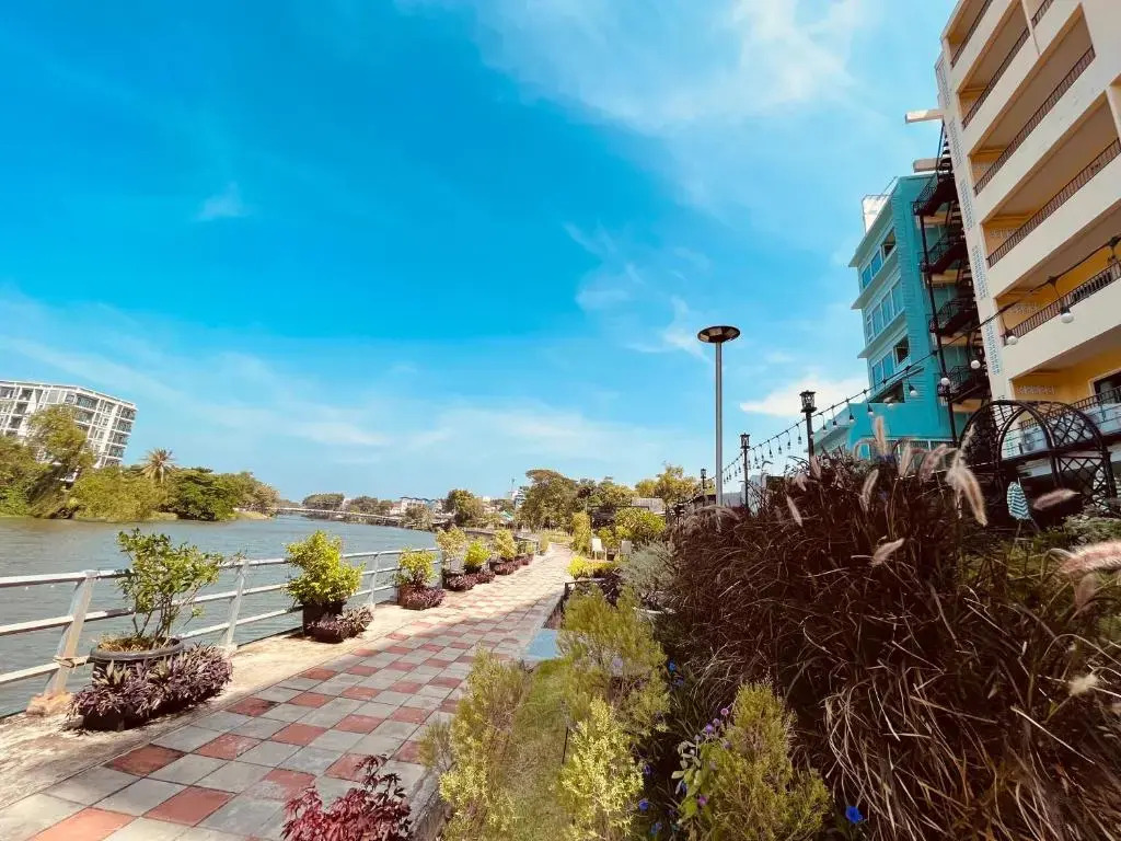 Столичный район Чантхабури: USABAI Riverside Boutique Hotel
