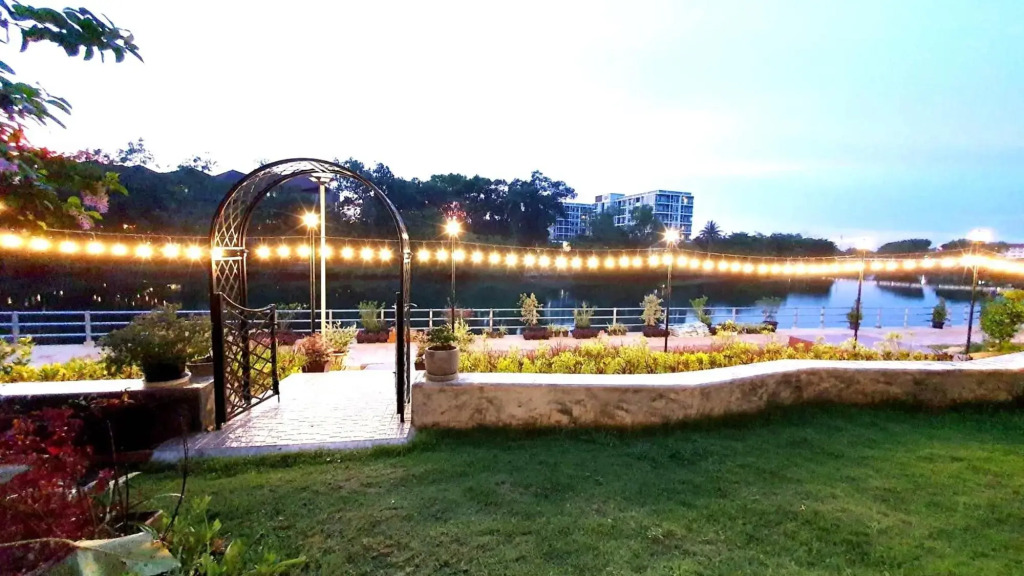 Столичный район Чантхабури: USABAI Riverside Boutique Hotel