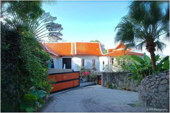 Кату: Villa REGTUK