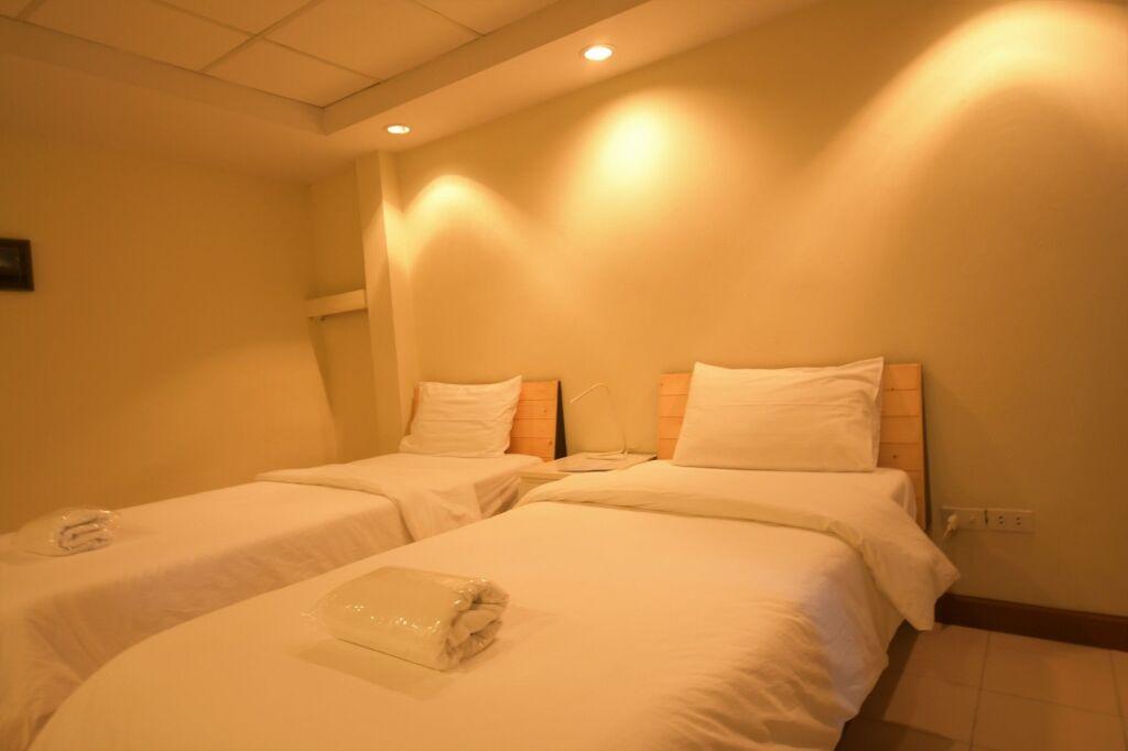 Нонтхабури: ROOM at PRACHACHUEN