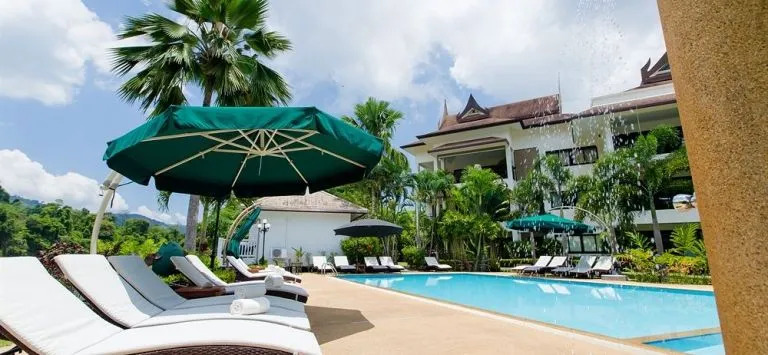 Кату: Serenity Hotel Phuket