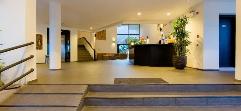 Кату: Serenity Hotel Phuket