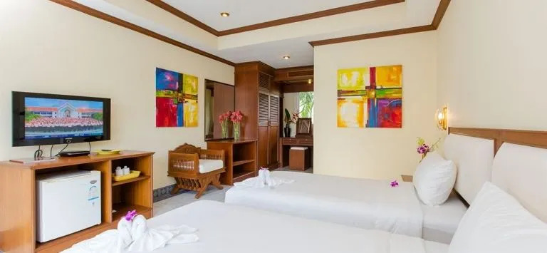 Кату: Serenity Hotel Phuket