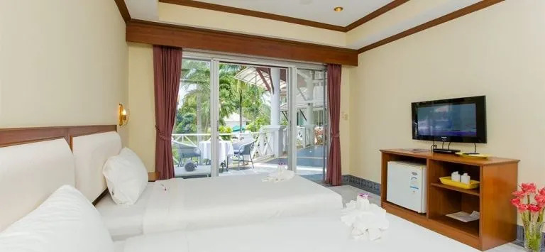 Кату: Serenity Hotel Phuket
