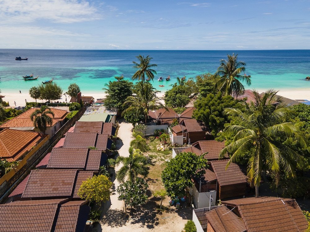 Ко-Липе: Chareena Beachside