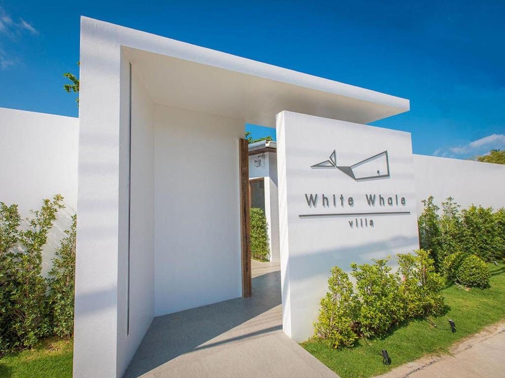 White Whale Beachfront Pool Villa — фото 2