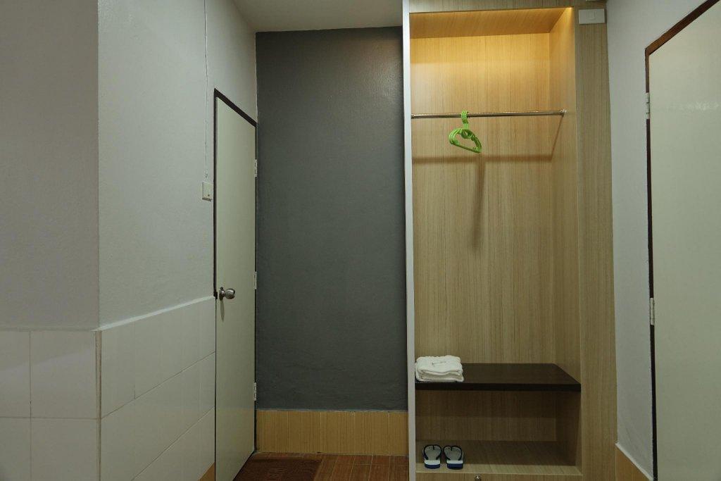 Бетонг: My House Hotel