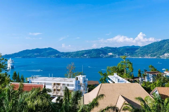 Кату: Patong Indigo cozy villa super sea view芭东五卧室无敌海景