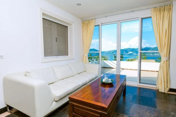 Кату: Patong Indigo cozy villa super sea view芭东五卧室无敌海景