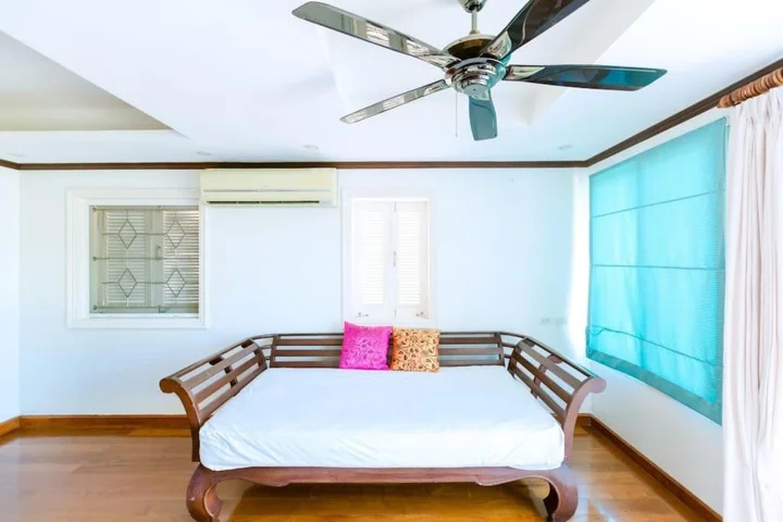 Кату: Patong Indigo cozy villa super sea view芭东五卧室无敌海景