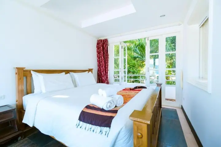 Кату: Patong Indigo cozy villa super sea view芭东五卧室无敌海景