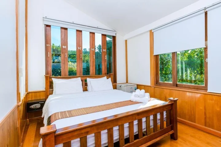 Кату: Patong Indigo cozy villa super sea view芭东五卧室无敌海景