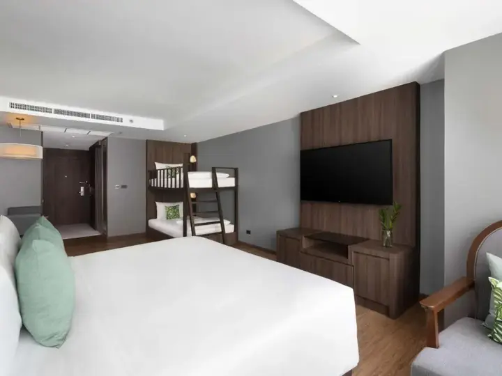 Бангкок: Novotel Living Bangkok Sukhumvit Legacy