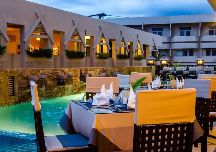 Чиангмай: Maninarakorn Hotel