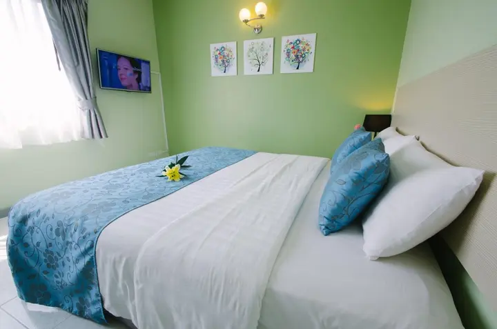 Хуахин: Thipurai City Hotel