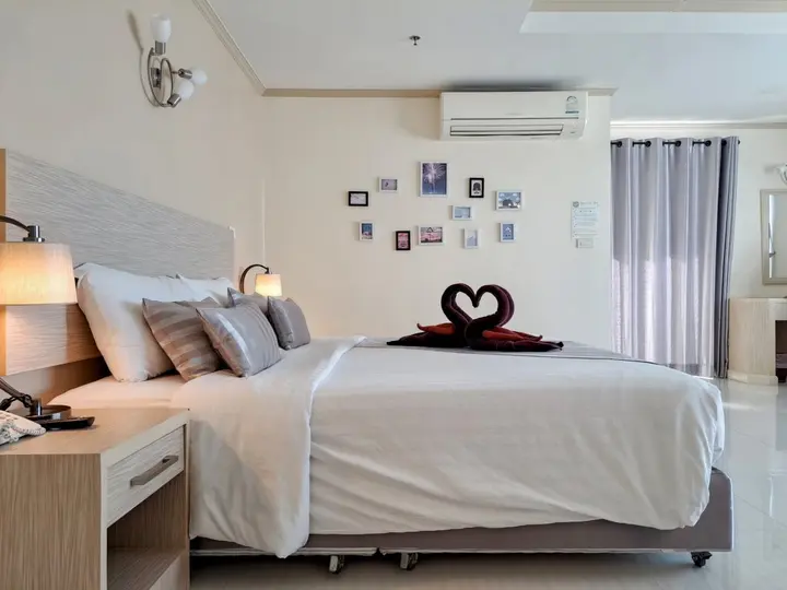 Хуахин: Thipurai City Hotel