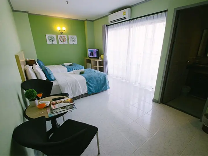 Хуахин: Thipurai City Hotel