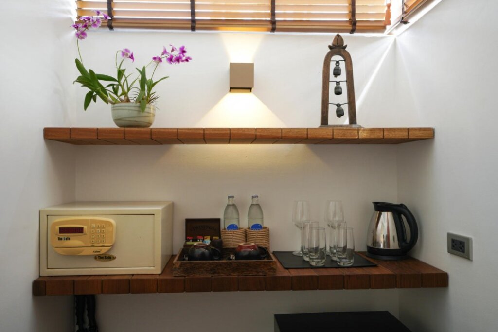 Муанг: Malisa Villa Suites