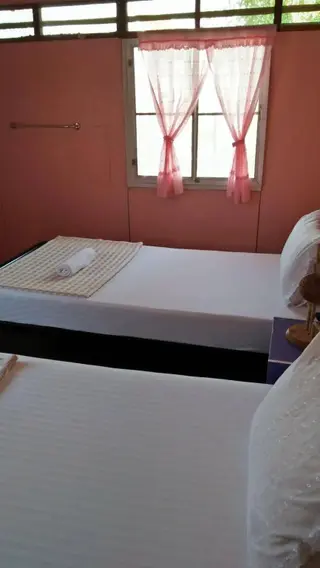 Трат: Sangjun Guesthouse