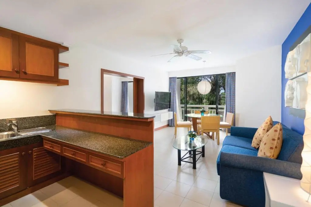 Тхаланг: Homm Suites Laguna