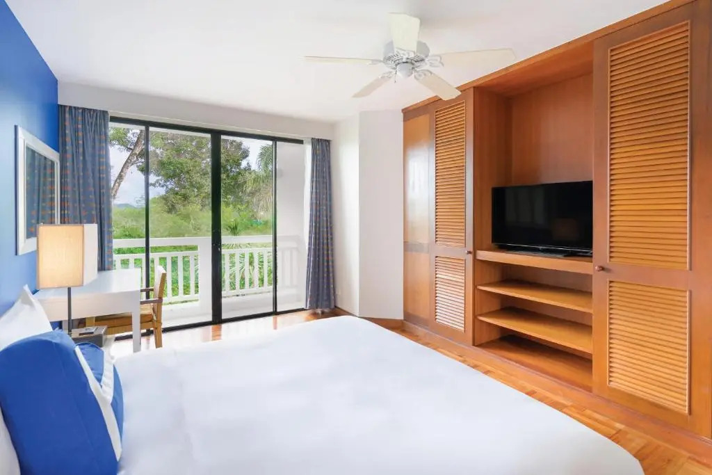 Тхаланг: Homm Suites Laguna
