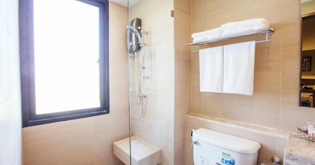 Бангкок: B2 Bangna Premier Hotel
