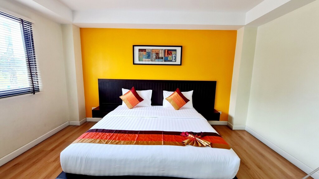 Муанг: TP Guesthouse Phuket