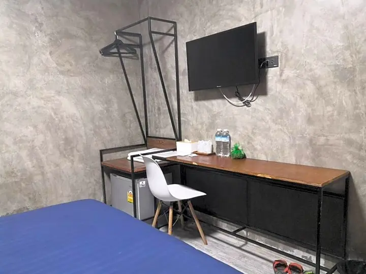 Лансака: Phooree Boutique Hotel โรงแรมภูรีบูธีค