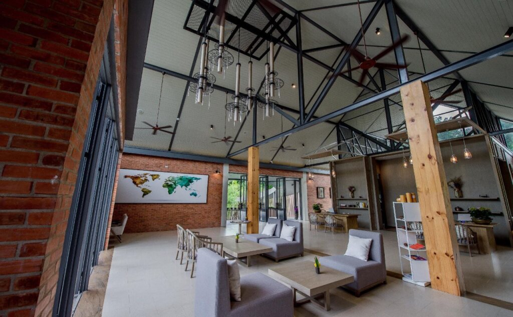 Ханг Донг: Flora Creek Chiang Mai
