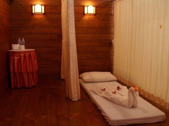 Паттайя: Capital O 408 JA Villa