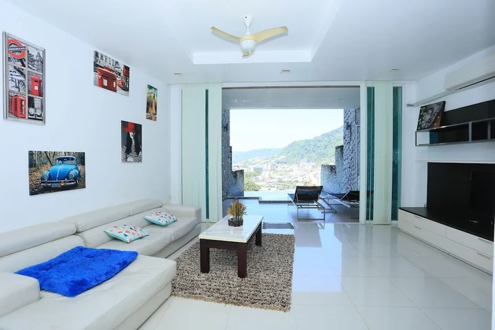 Кату: Patong Seaview4BDR Pool  Villa