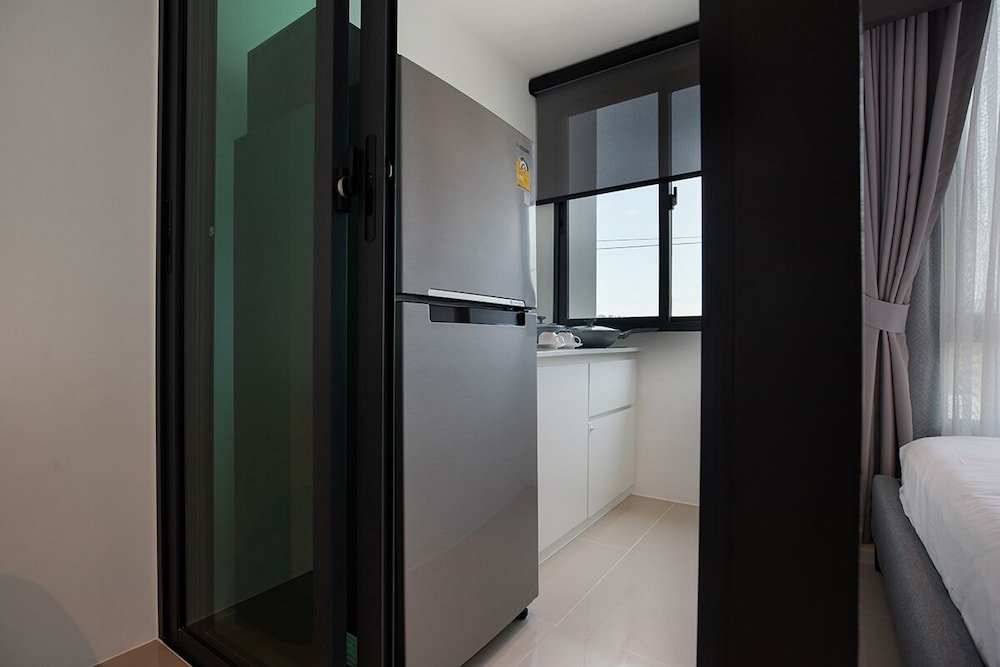 Кату: Studio Central Hillview A901