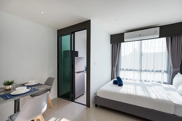 Кату: Studio Central Hillview A901