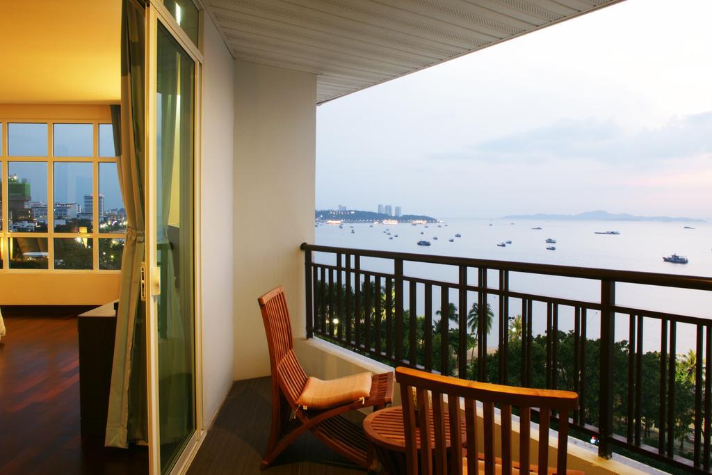 Паттайя: The Pattaya Discovery Beach Hotel Pattaya