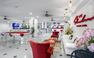 Кату: The Shades Boutique Hotel Patong Phuket